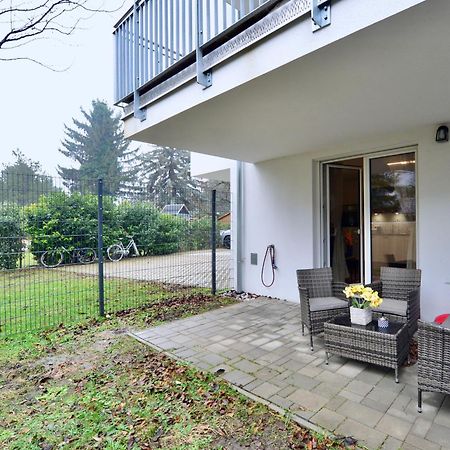 New With Parking And Metro In Front Of The House Apartman Bécs Kültér fotó