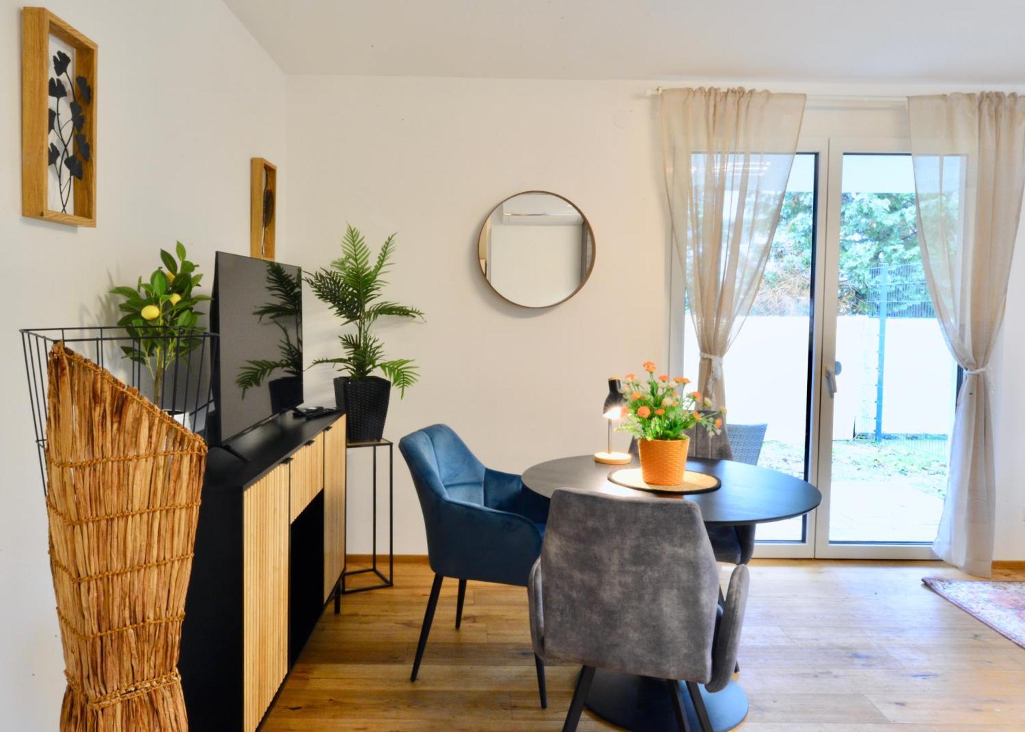 New With Parking And Metro In Front Of The House Apartman Bécs Kültér fotó