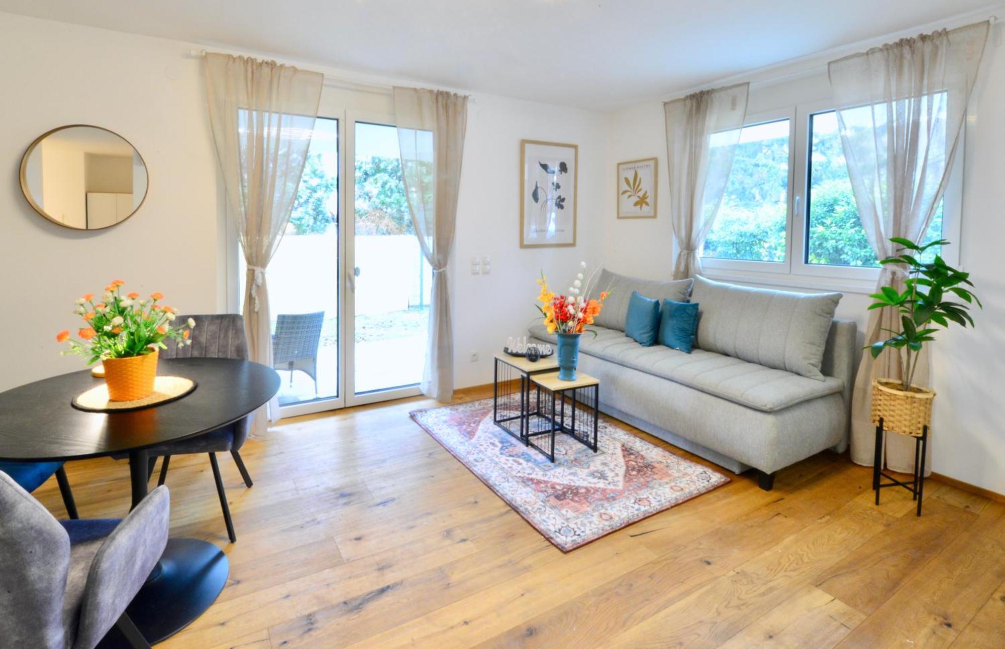 New With Parking And Metro In Front Of The House Apartman Bécs Kültér fotó